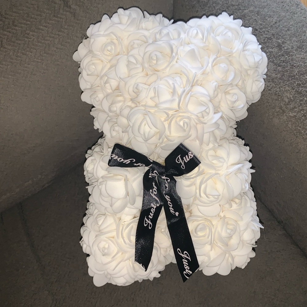 NWT Boutique "Just For You' Rose Bears Blood Red or white